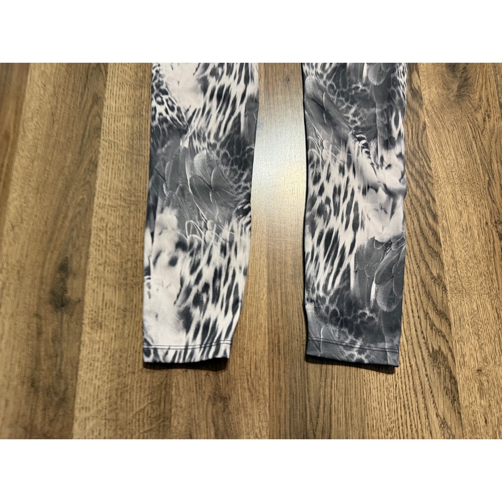 Bebe Sport Leggings Women Size S Grey Animal Print Activewear Pockets Pocketed - Picture 3 of 11